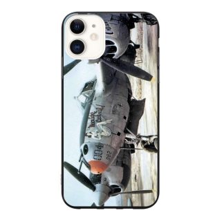 Lockheed P-38 Lightning, chasseur bimoteur américain de la Seconde Guerre mondiale, reconnaissable à son design à double fuselage et sa nacelle centrale abritant le cockpit.